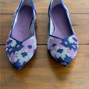 Rothy’s The Point – Wildcat Lilac Print – Size 9